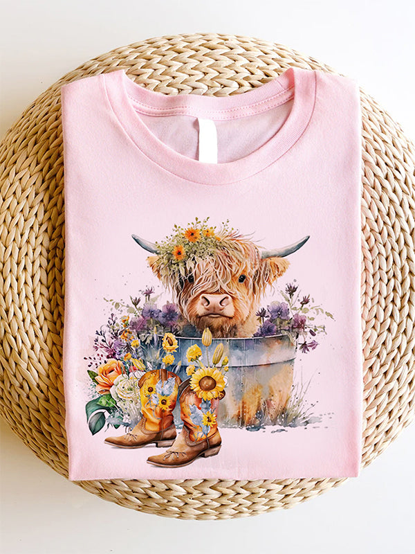 Highland Cow in Metal Tub T-shirt